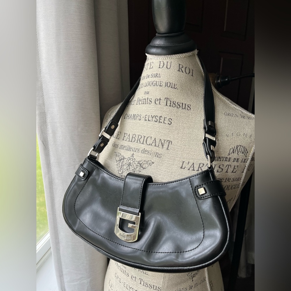 Black Guess Purse - Picture 3 of 8
